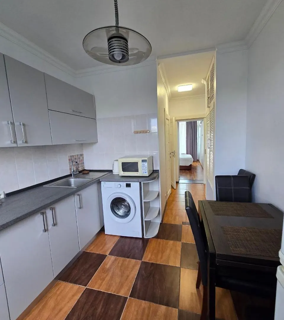 Lux 1 Bedroom Apartment Near Gulliver Mall Kiev