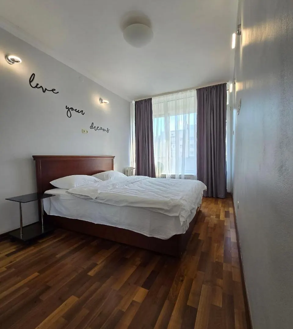 Lux 1 Bedroom Apartment Near Gulliver Mall Kiev 0*,  Ukraine